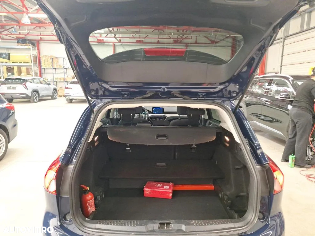 Ford Focus 1.0 EcoBoost MHEV Titanium - 10