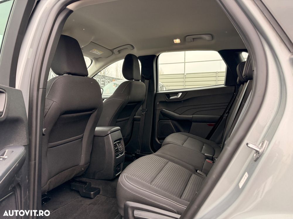 Ford Kuga 2.5 Duratec FHEV TITANIUM - 8