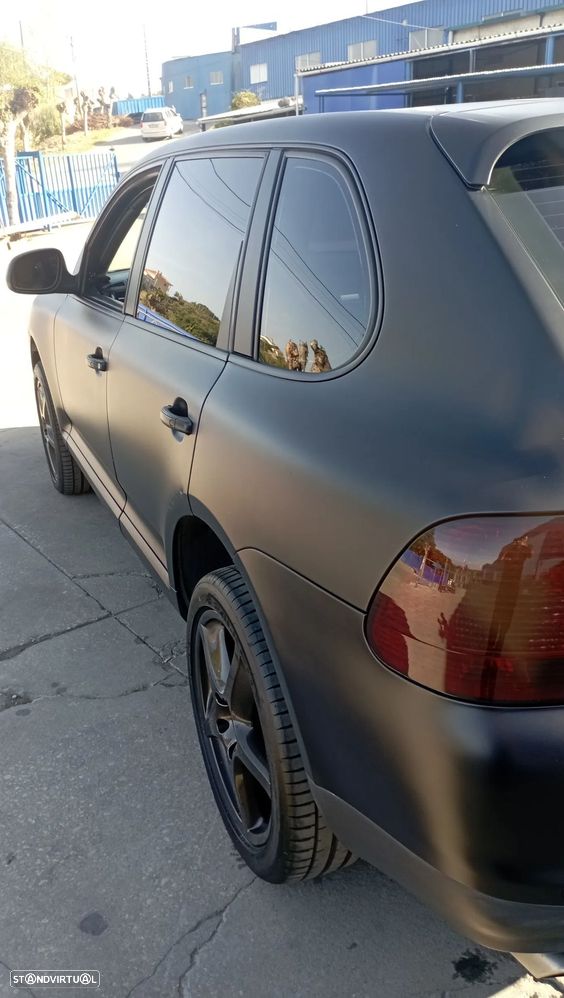 Porsche Cayenne Turbo - 8