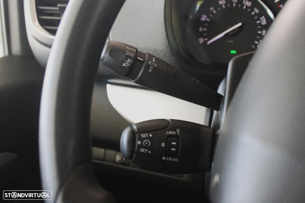 Peugeot Traveller 1.6 BlueHDi L2H1 Business Standard - 26