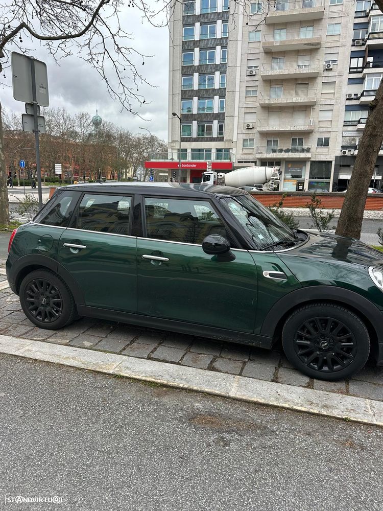 MINI 5 Portas Cooper D - 1