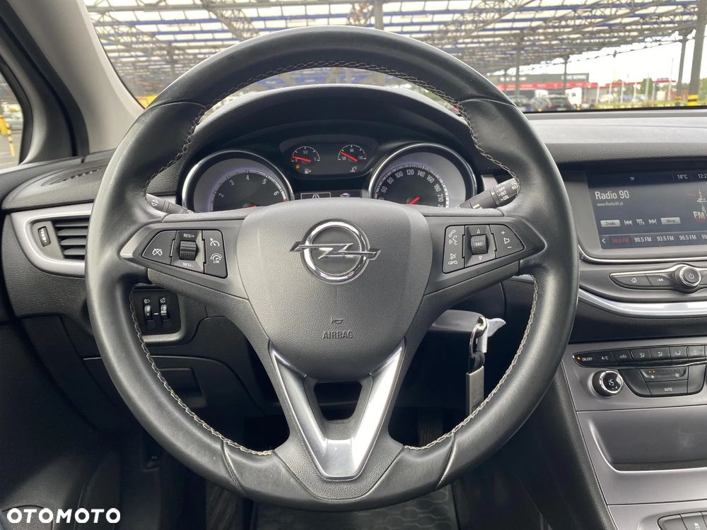 Opel Astra V 1.4 T Enjoy - 16