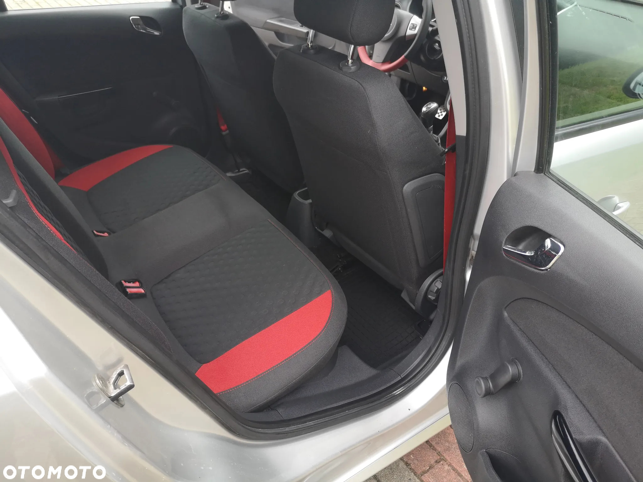 Opel Corsa 1.6 Turbo GSi - 20
