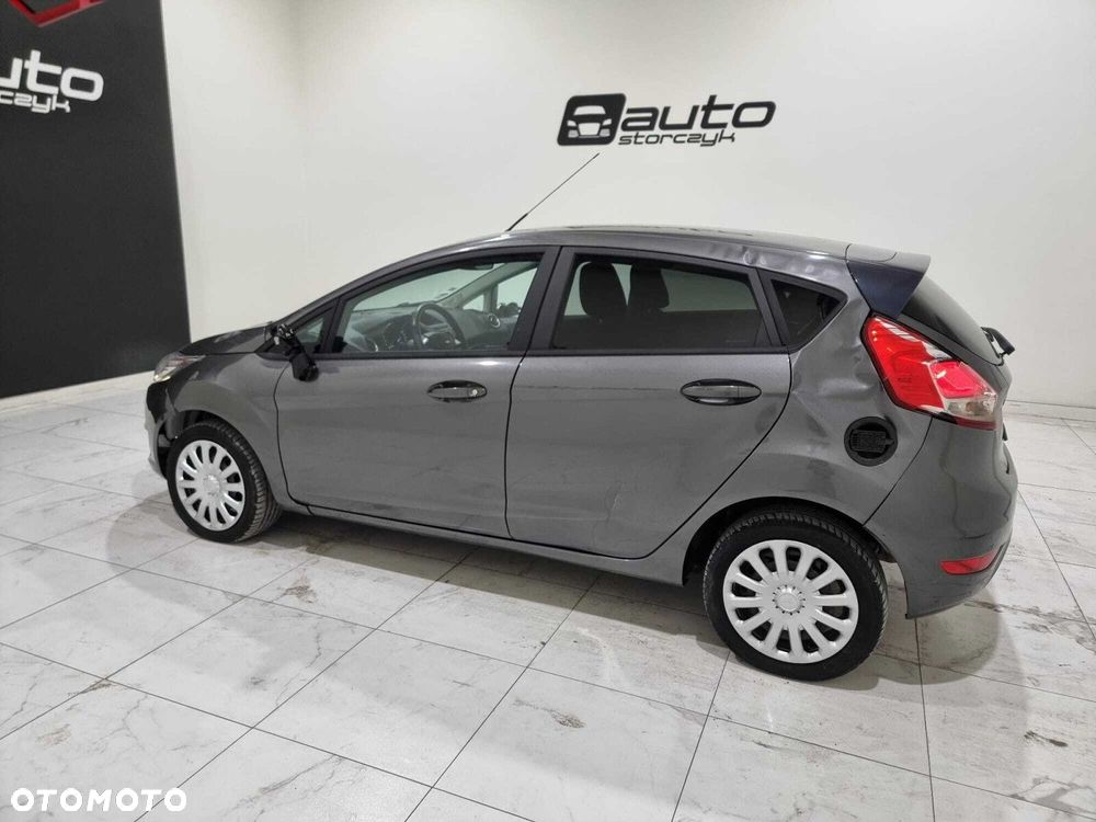 Ford Fiesta - 4