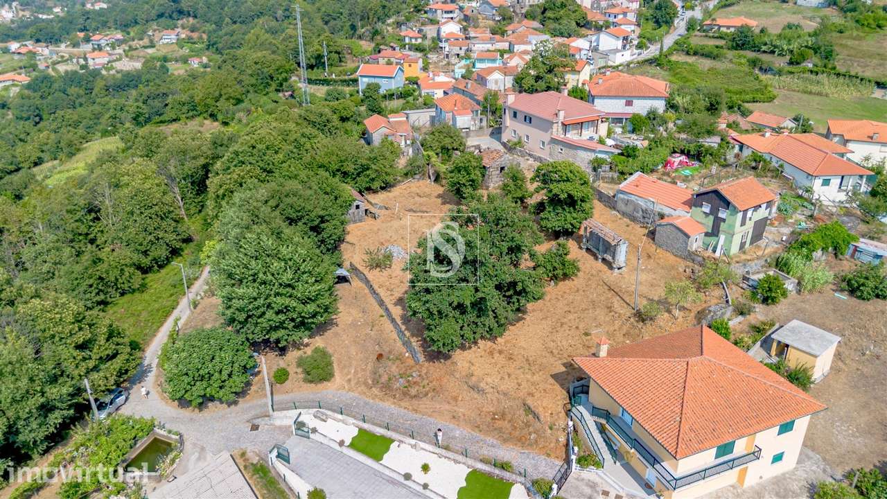 Moradia para Restaurar T2 Venda em Campelo e Ovil,Baião - Grande imagem: 2/24