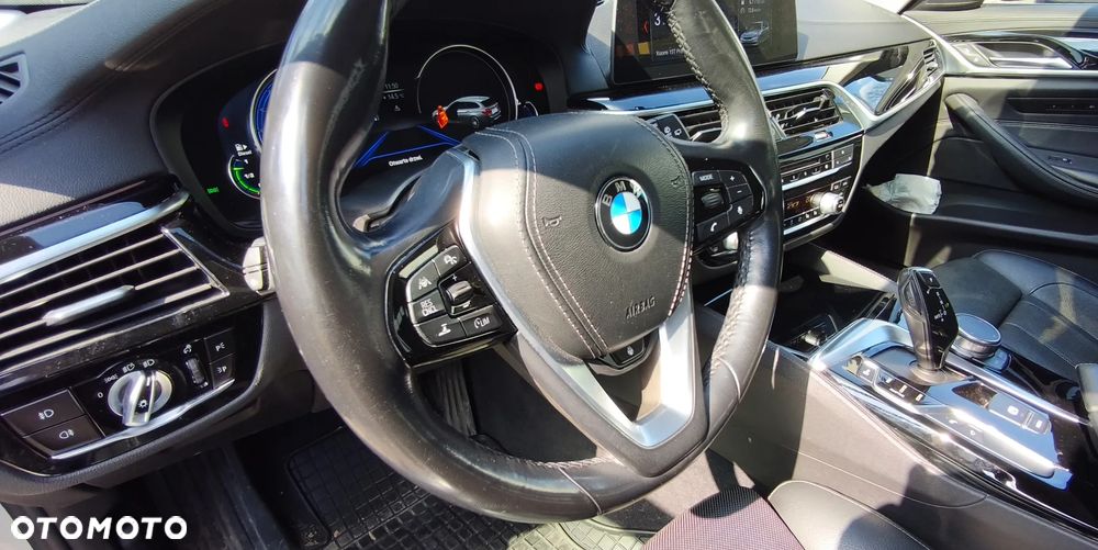 BMW Seria 5 520d Efficient Dynamics Luxury Line - 13
