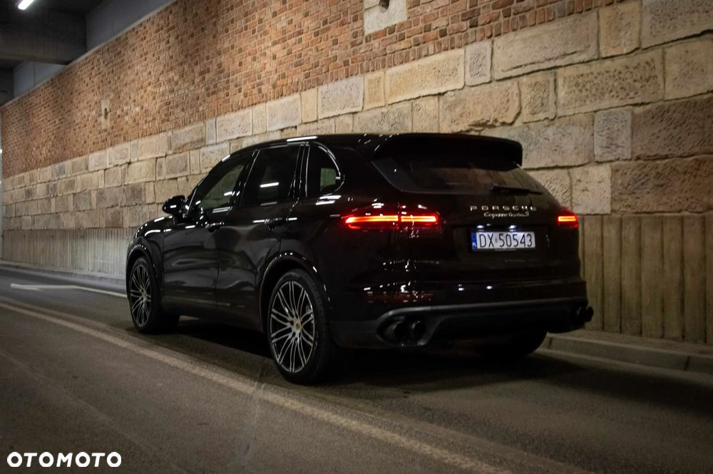 Porsche Cayenne Turbo S Tiptronic S - 20