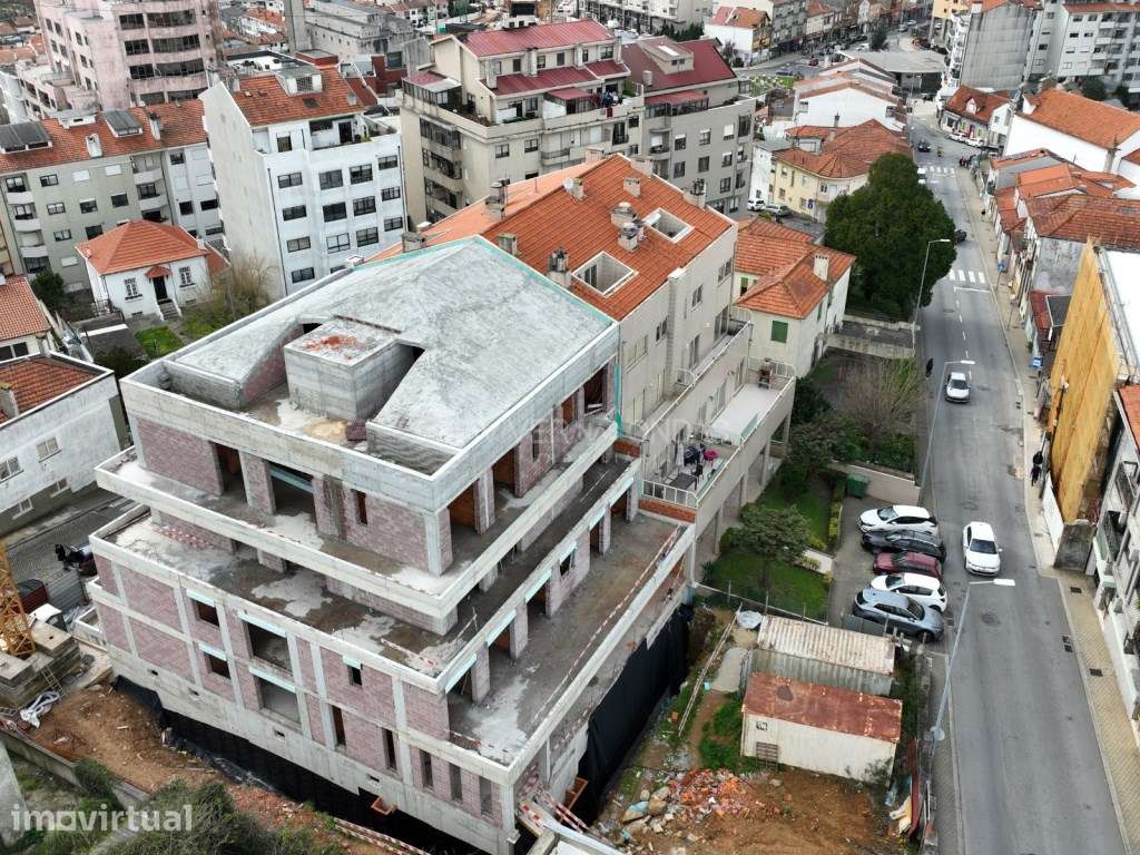 Luxuoso Apartamento T2 Novo - Santo Ovídeo - Vila Nova de Gaia. - Grande imagem: 3/16
