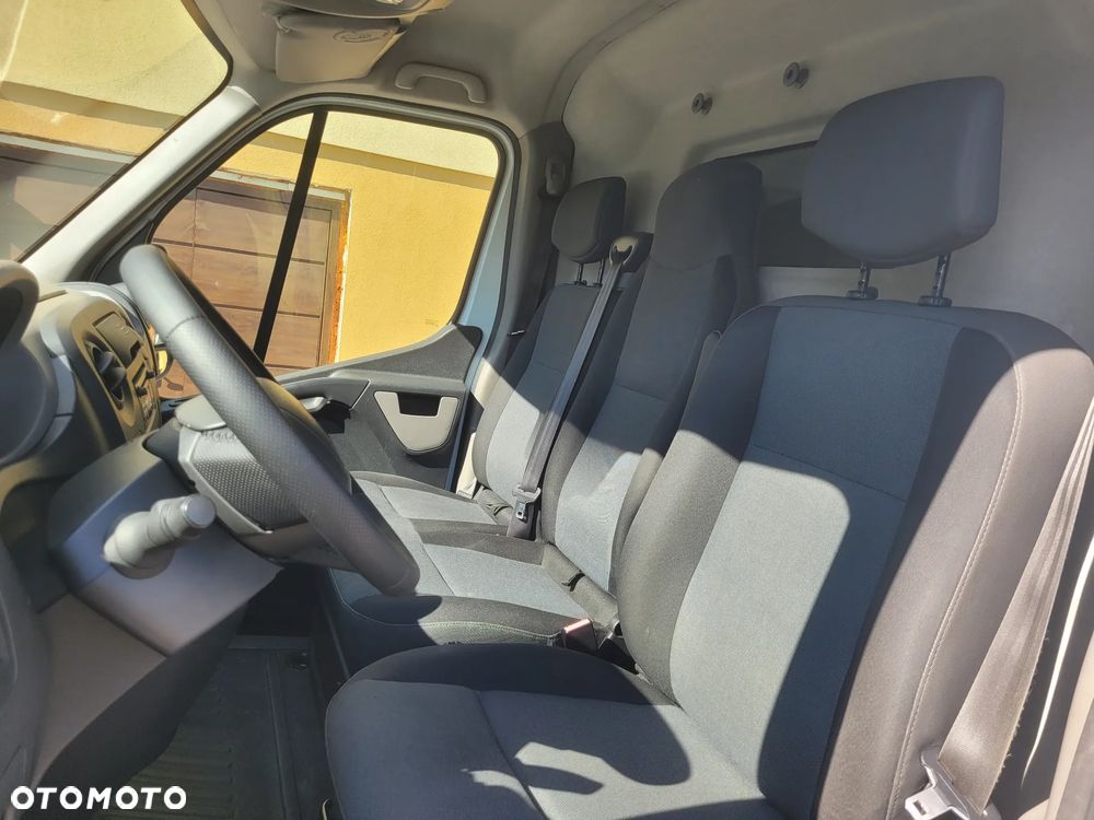 Renault Master - 33