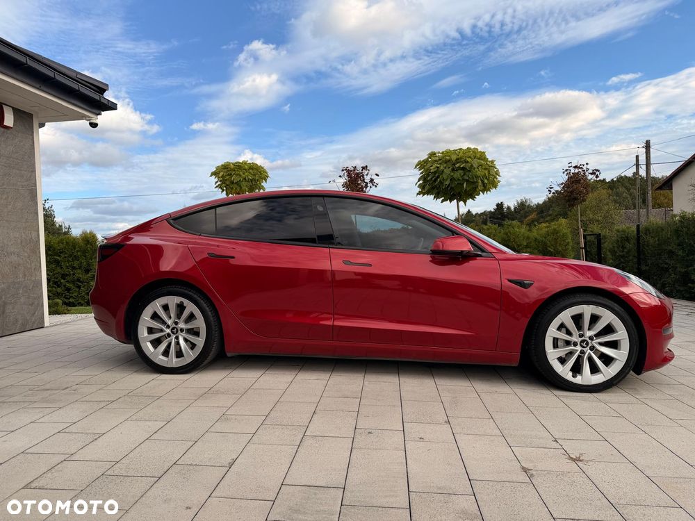 Tesla Model 3 - 6