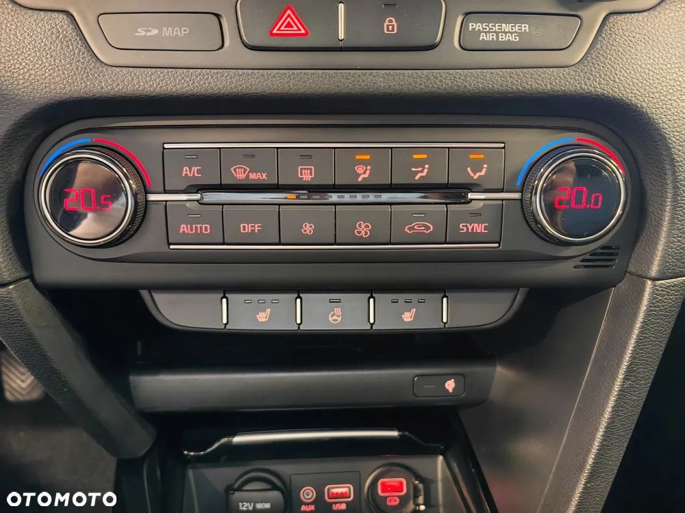 Kia Ceed SW 1.6 CRDi Platinum Edition - 14