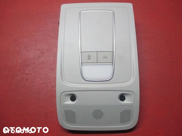 AUDI A3 8V 14R.3D LAMPKA W POSUFITKĘ 8V0951177