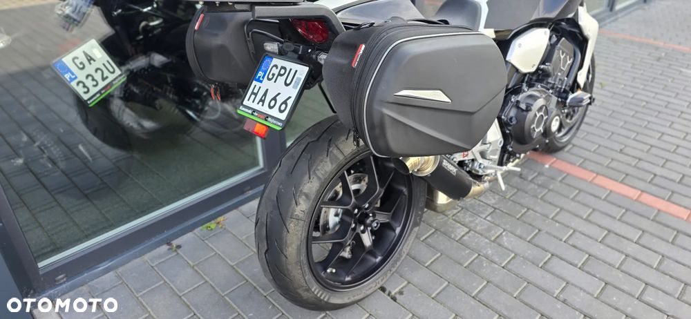 Honda CB - 20