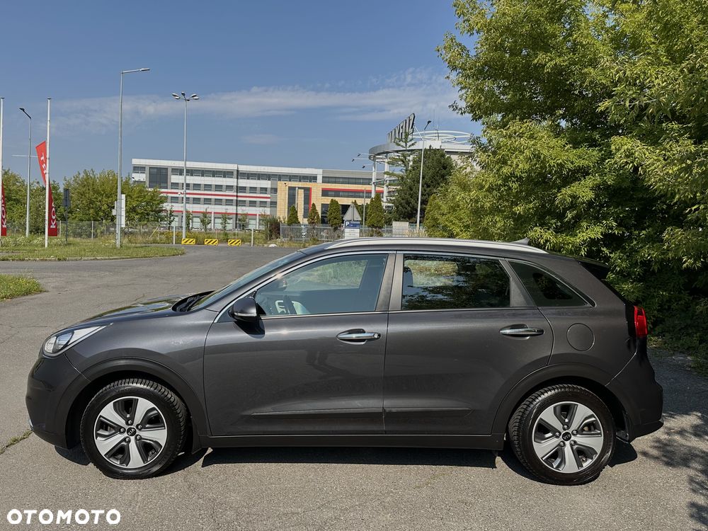 Kia Niro 1.6 GDI Hybrid L - 6