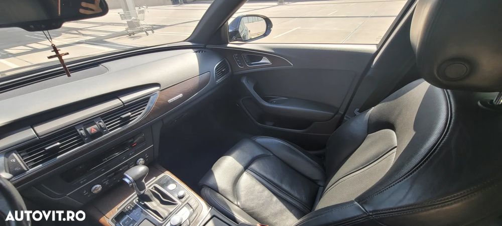 Audi A6 Allroad - 12