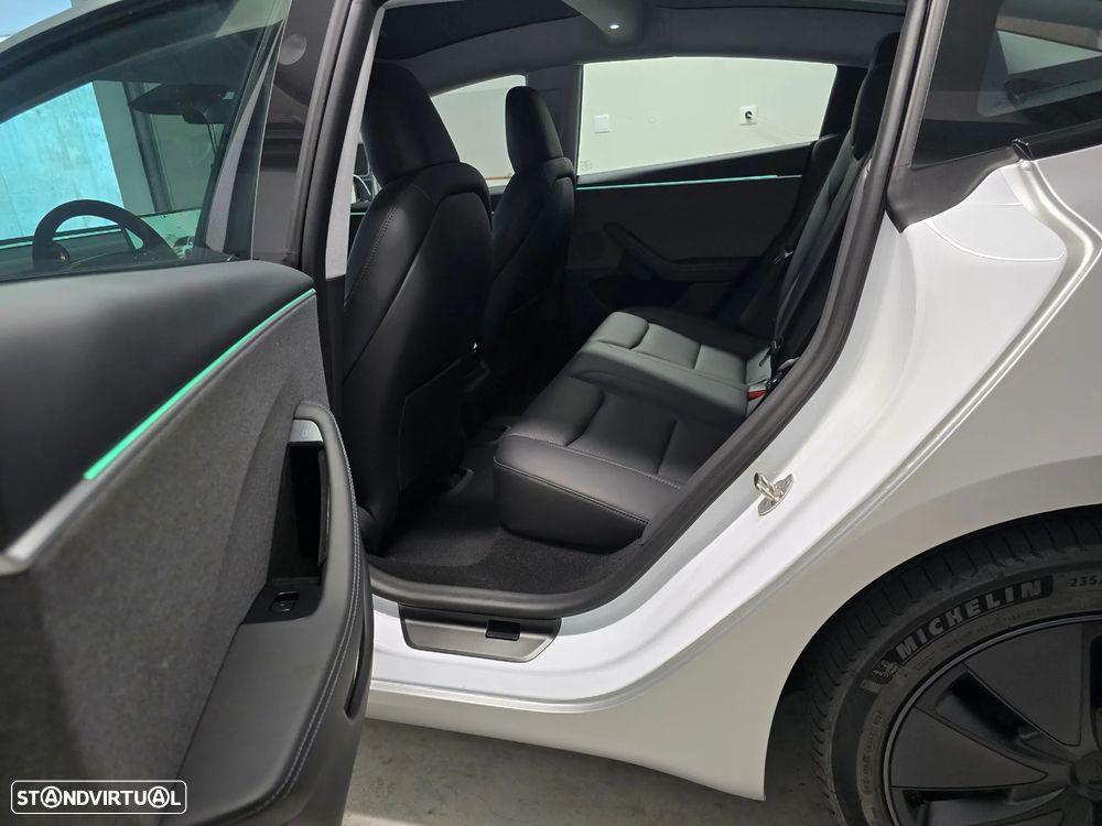 Tesla Model 3 Tração Traseira - 28