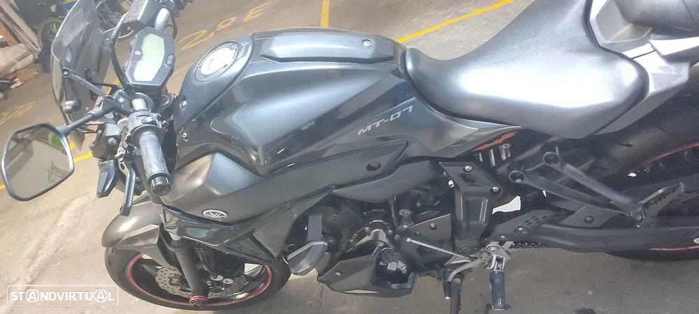 Yamaha MT-07 2015 - 13