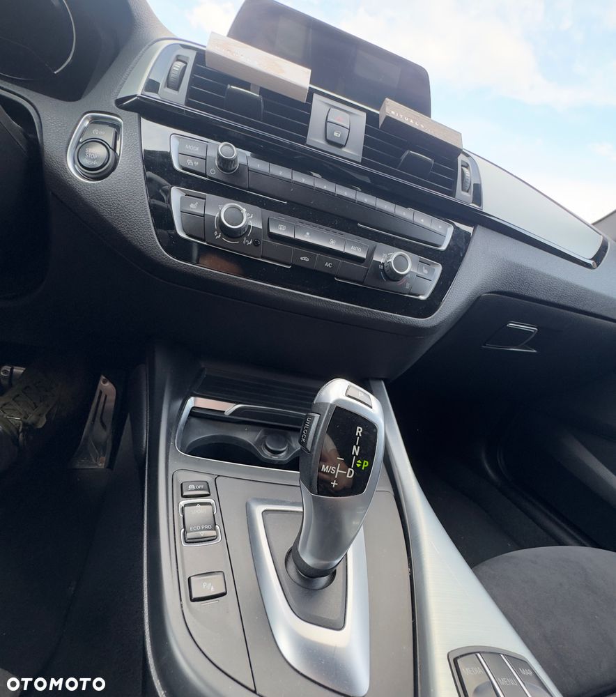 BMW Seria 1 118i M Sport Shadow - 8