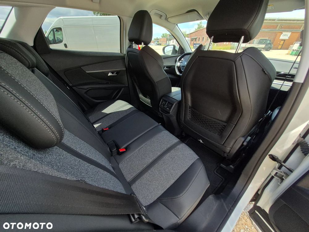 Peugeot 3008 PureTech 180 Stop & Start GPF EAT8 Allure - 16