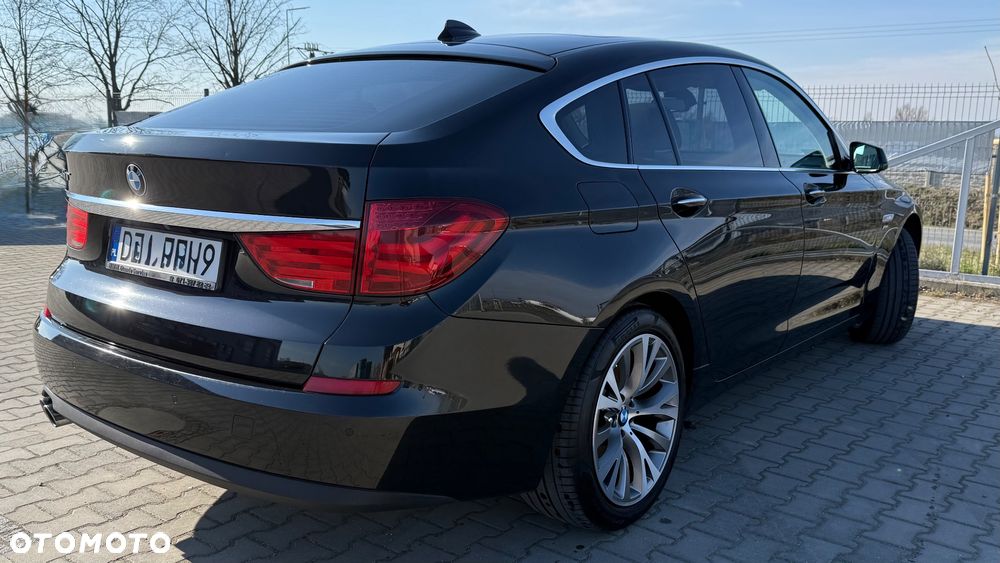 BMW 5GT 530d xDrive - 3