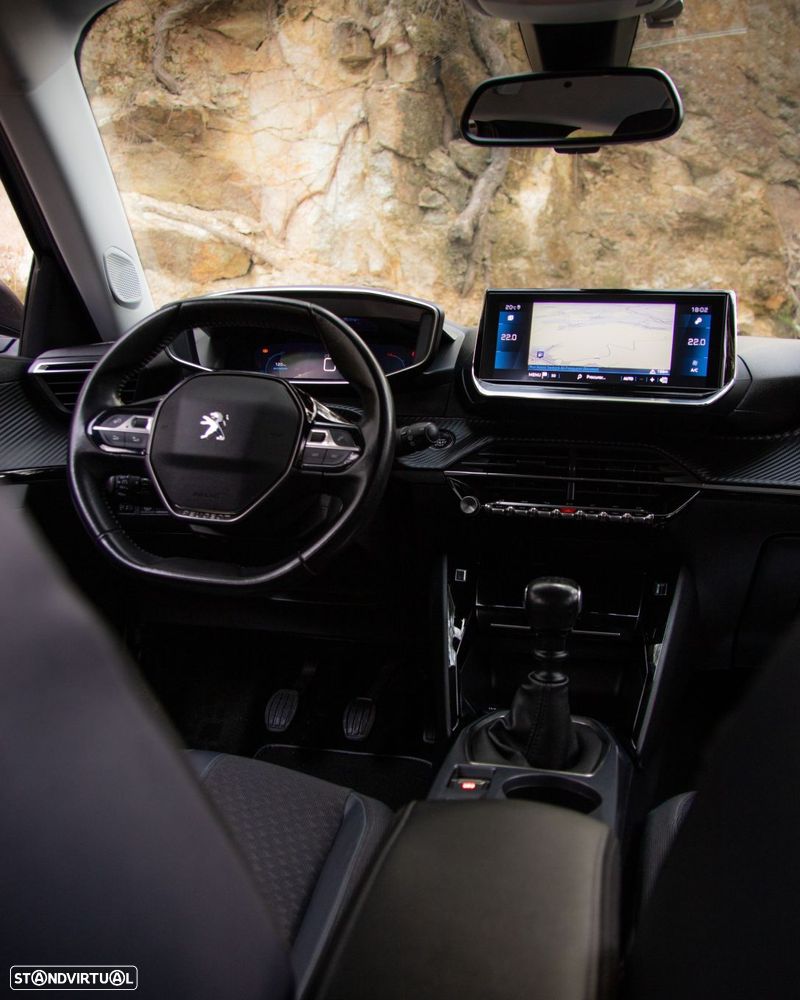 Peugeot 2008 1.2 PureTech Allure Pack - 5