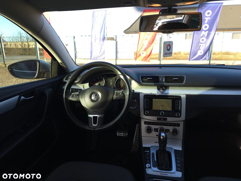 Volkswagen Passat Alltrack - 38