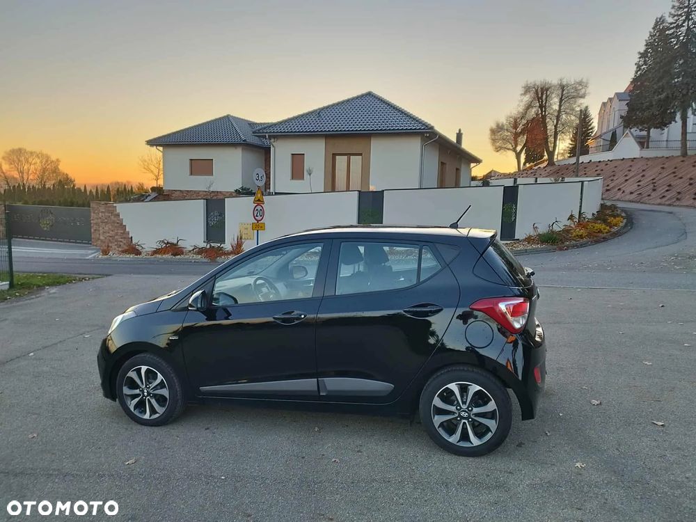 Hyundai i10 1.2 Premium - 17