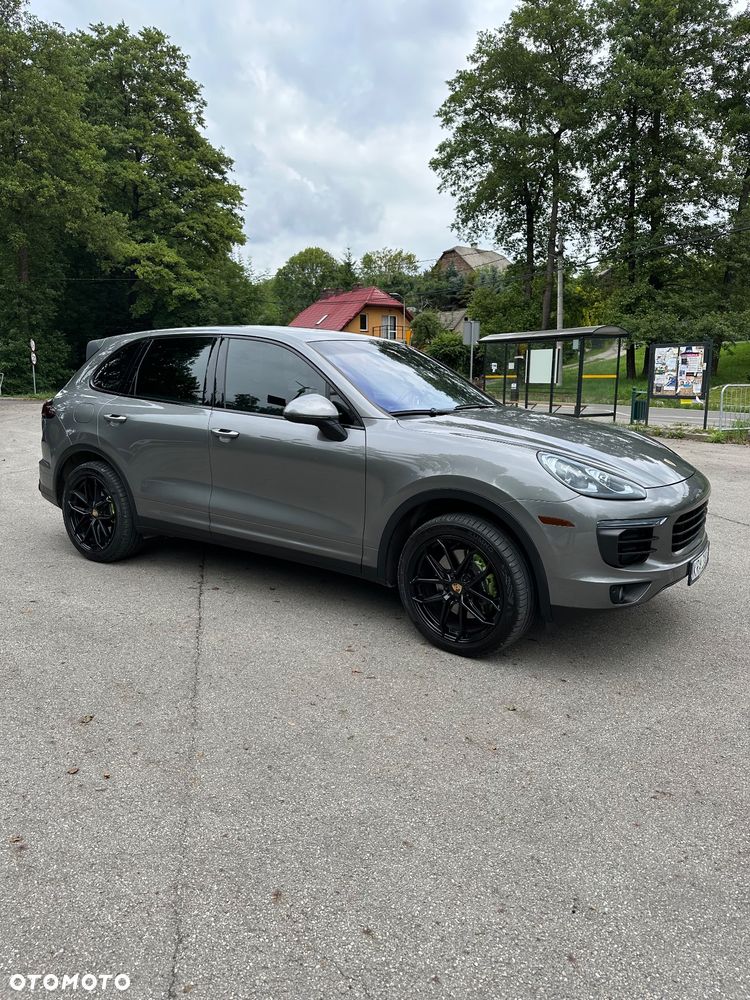 Porsche Cayenne Standard - 3