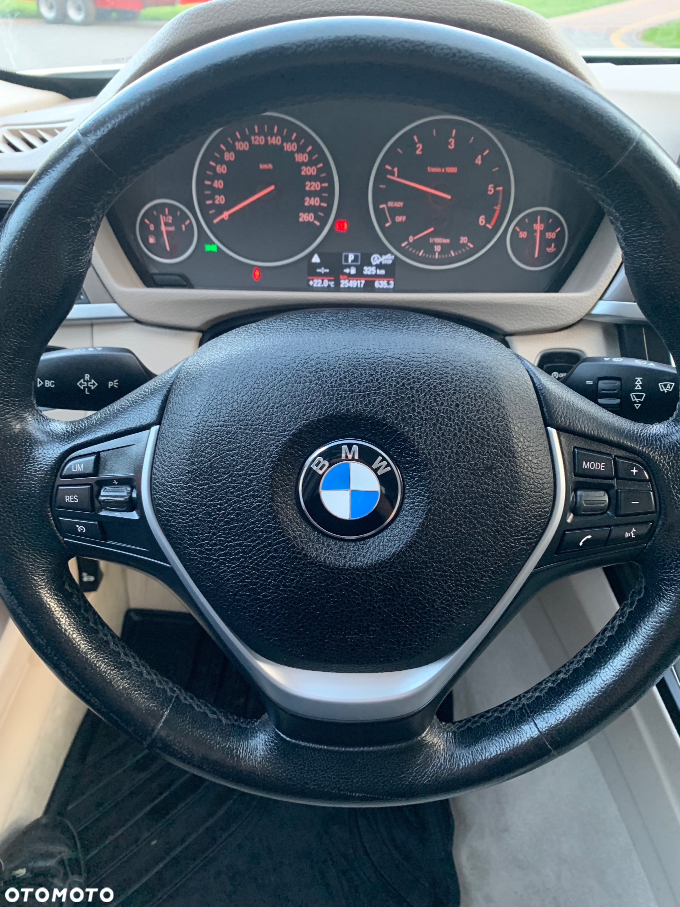 BMW Seria 3 318d Touring Modern Line - 19