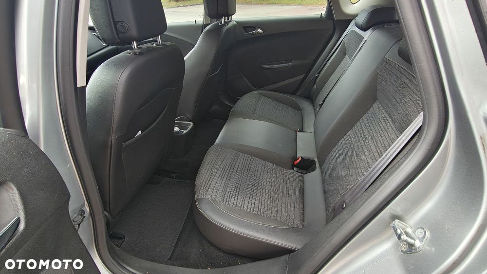 Opel Astra 1.6 Enjoy - 7