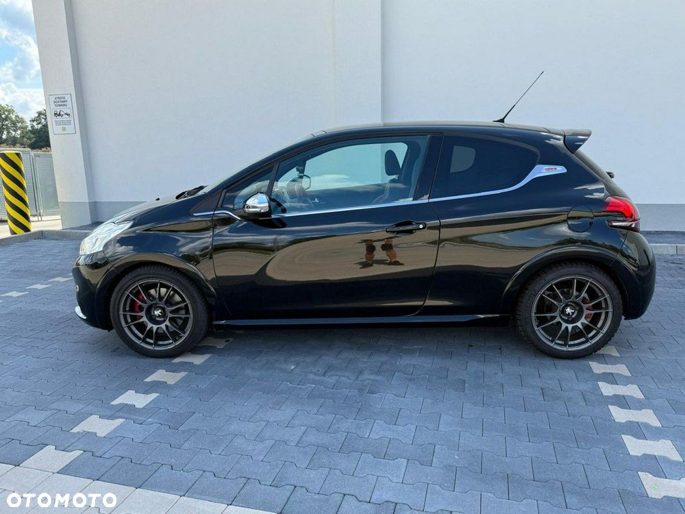 Peugeot 208 - 2