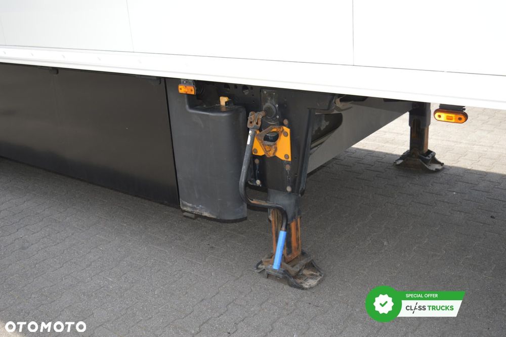 Schmitz Cargobull SKO Double Deck FP 60 ThermoKing SLXi 300 - 11