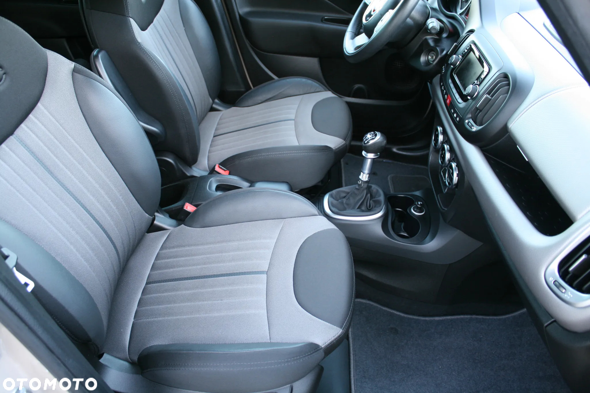 Fiat 500L - 17