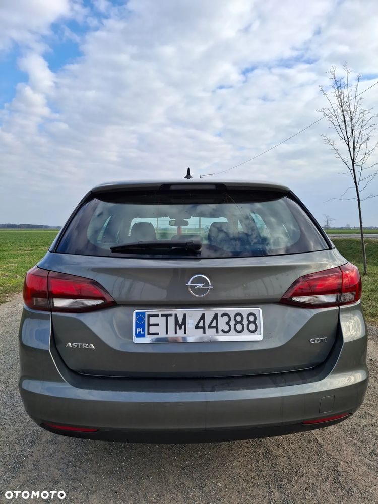 Opel Astra 1.6 CDTI Enjoy - 4