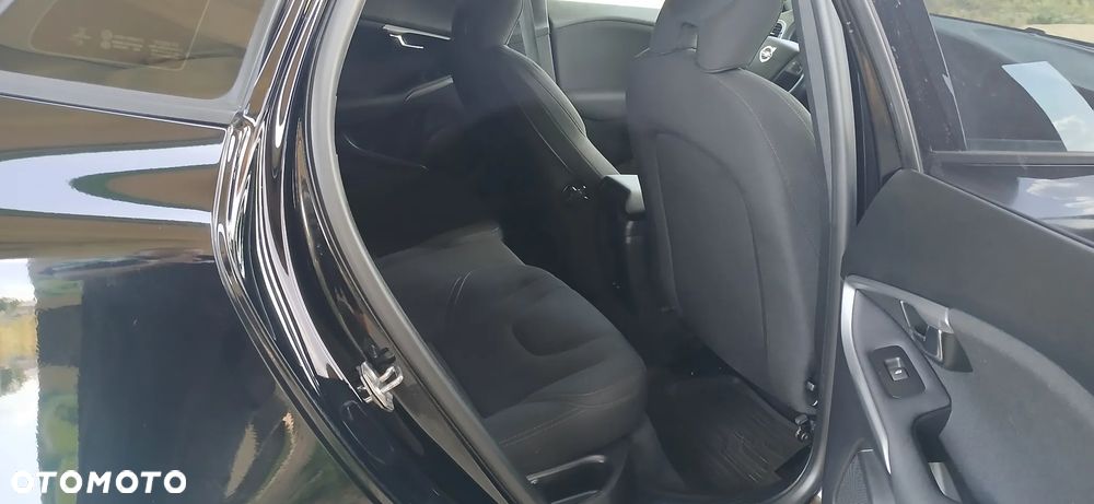 Volvo V40 T2 Geartronic Kinetic - 10