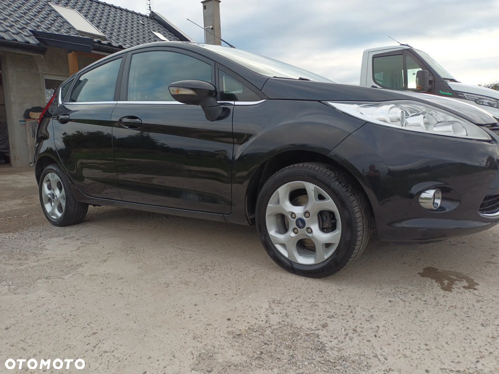 Ford Fiesta 1.4 Titanium X - 2