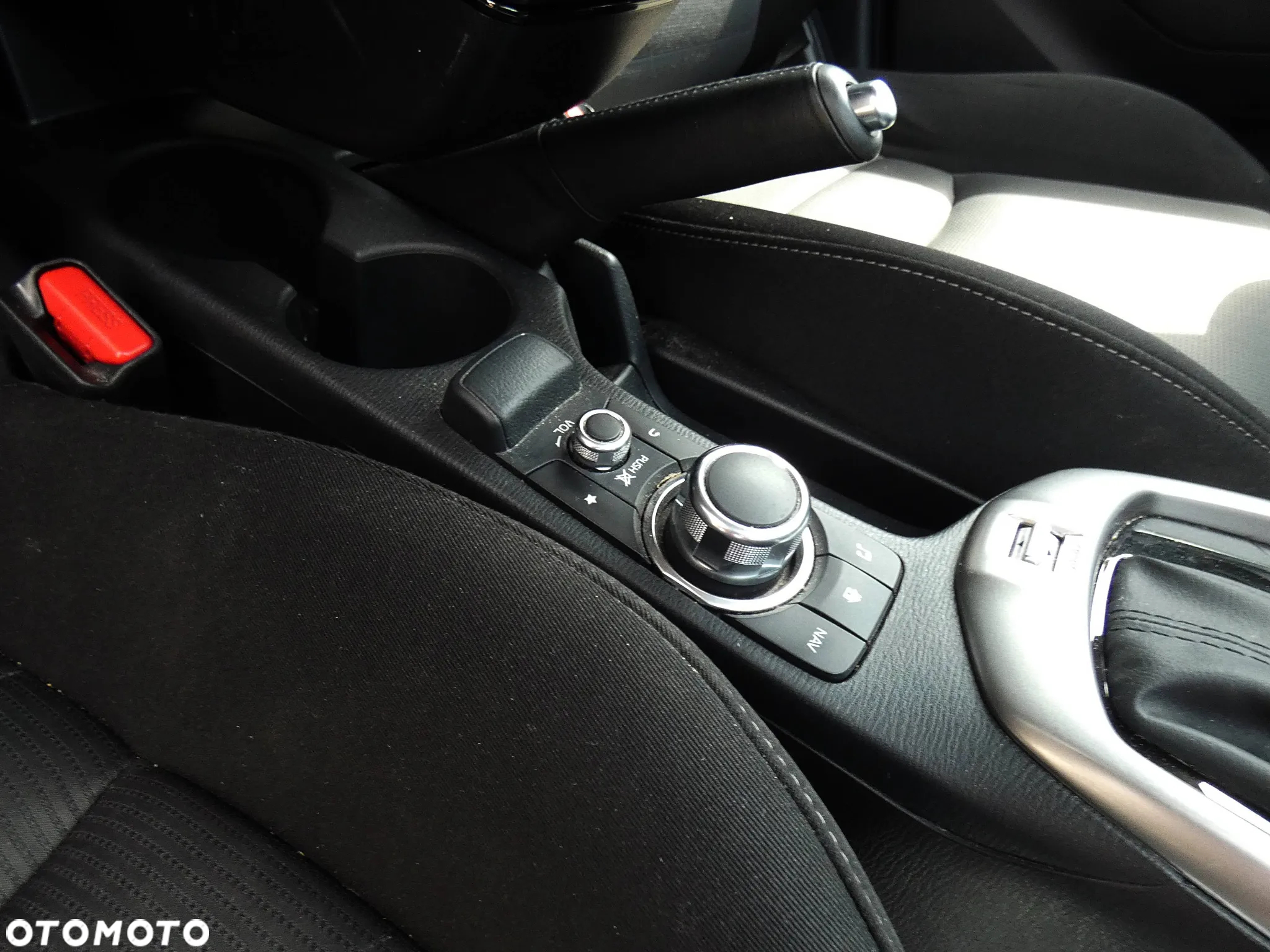 Mazda 3 2.0 Skypassion - 26