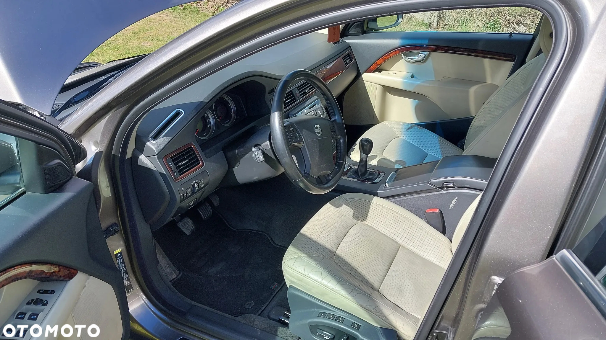Volvo S80 - 11