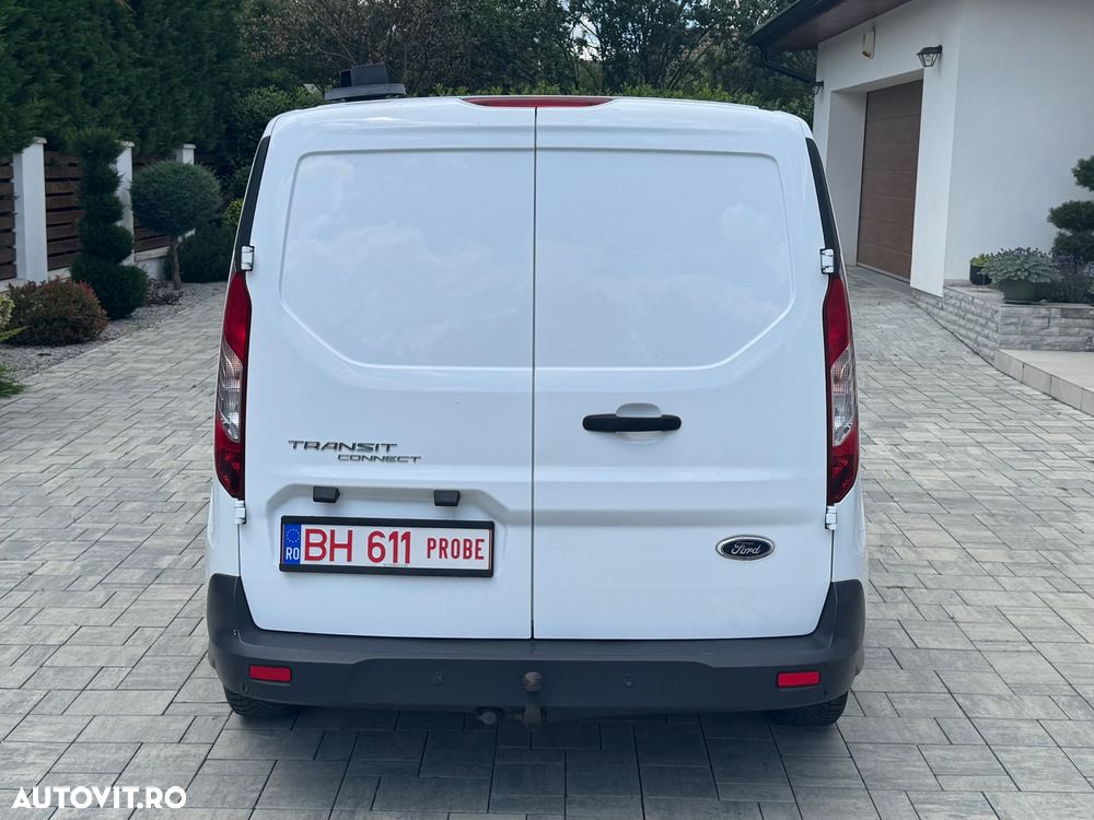 Ford Transit Connect - 8