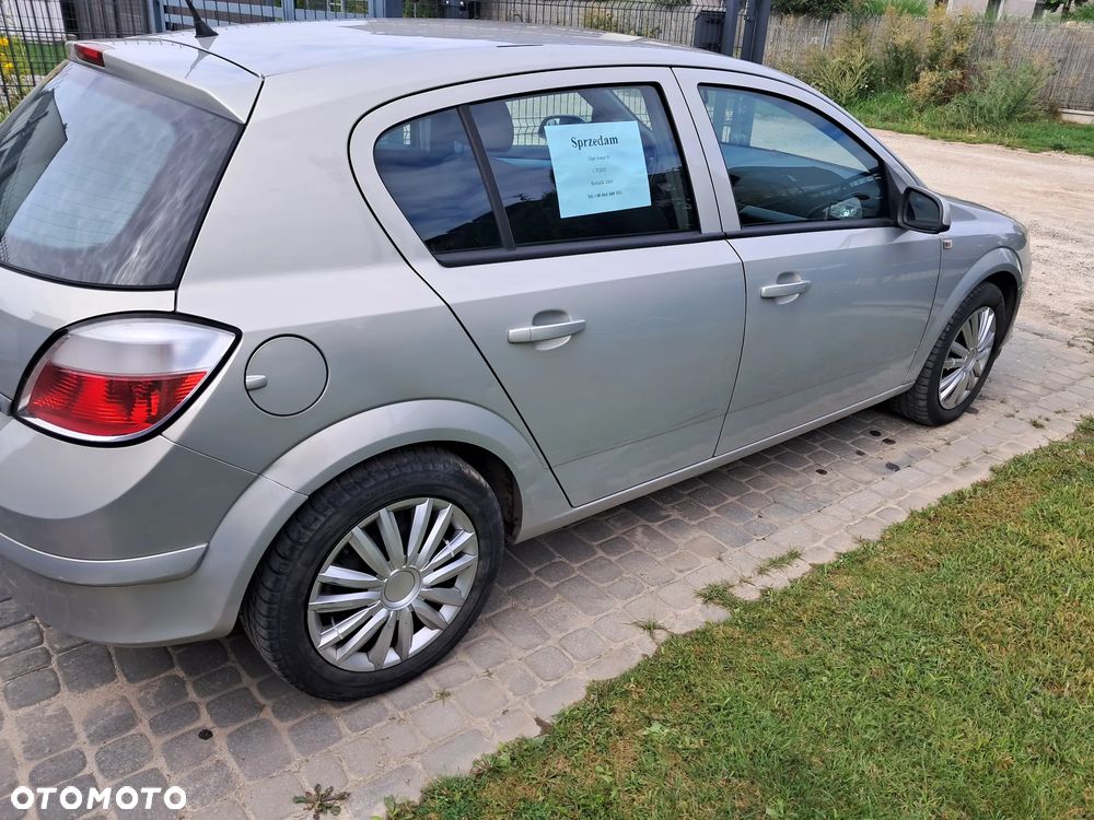 Opel Astra 1.7 CDTI - 2