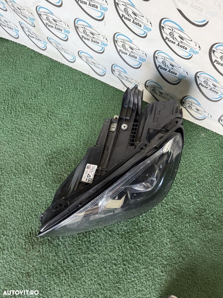 Far stanga Mercedes GLE W167 multibeam - 4