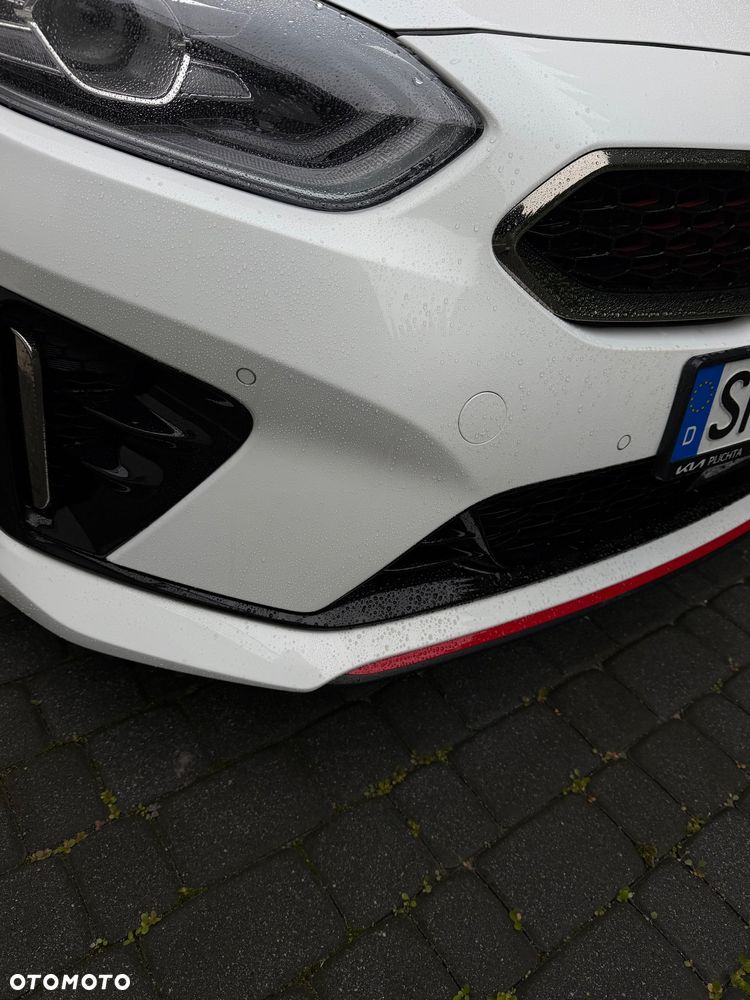Kia Ceed 1.6 T-GDI GT DCT - 14