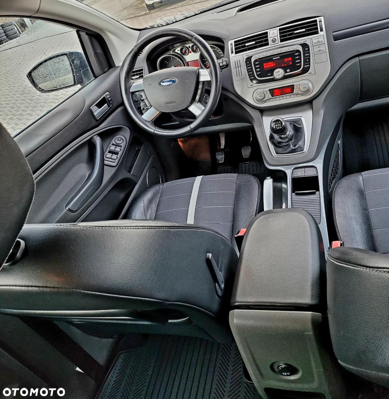Ford Kuga 2.0 TDCi 4x4 Titanium - 10