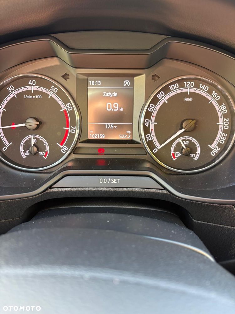 Skoda Octavia 1.5 TSI ACT Ambition - 9