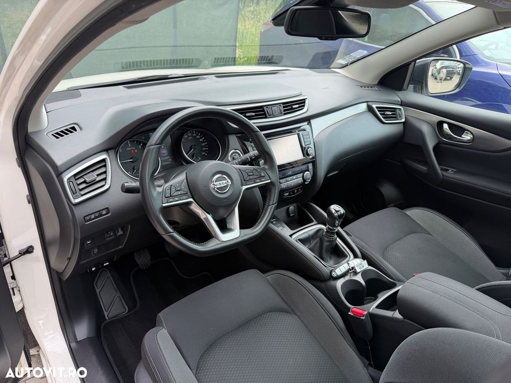 Nissan Qashqai 1.6 DCI ALL-MODE 4x4i N-Connecta - 8