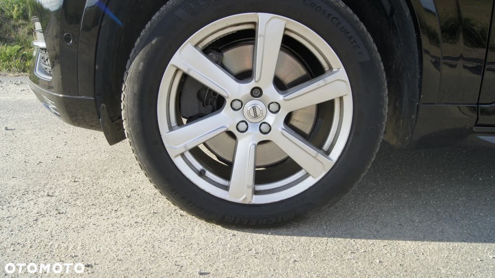 Volvo XC 90 T8 AWD Twin Engine Geartronic Inscription - 8