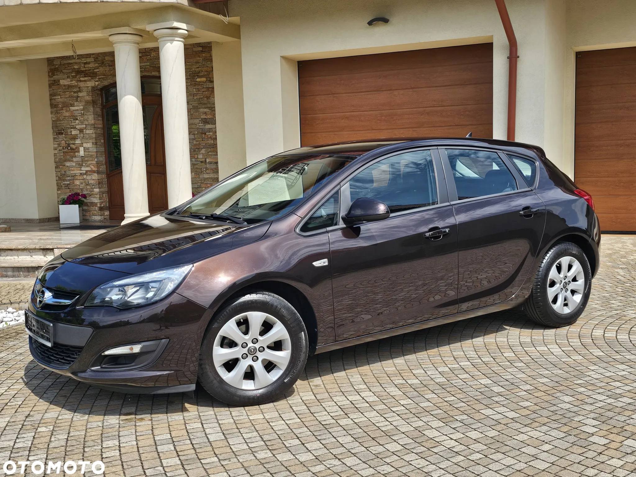 Opel Astra 1.4 Turbo Design Edition - 4