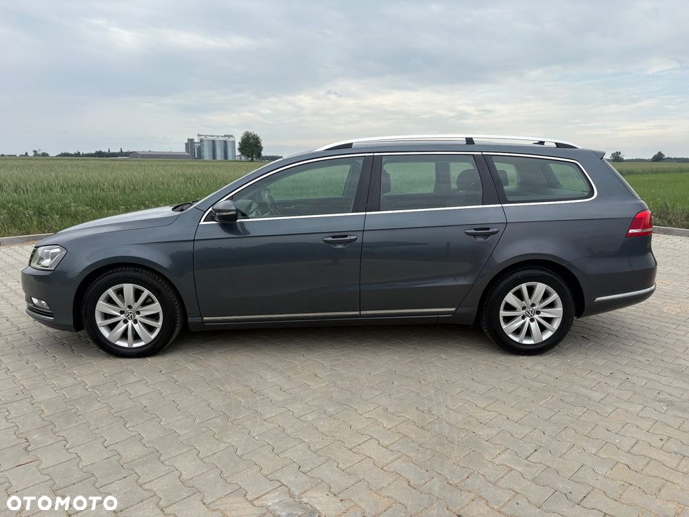Volkswagen Passat 2.0 Blue TDI DSG SCR Comfortline - 22