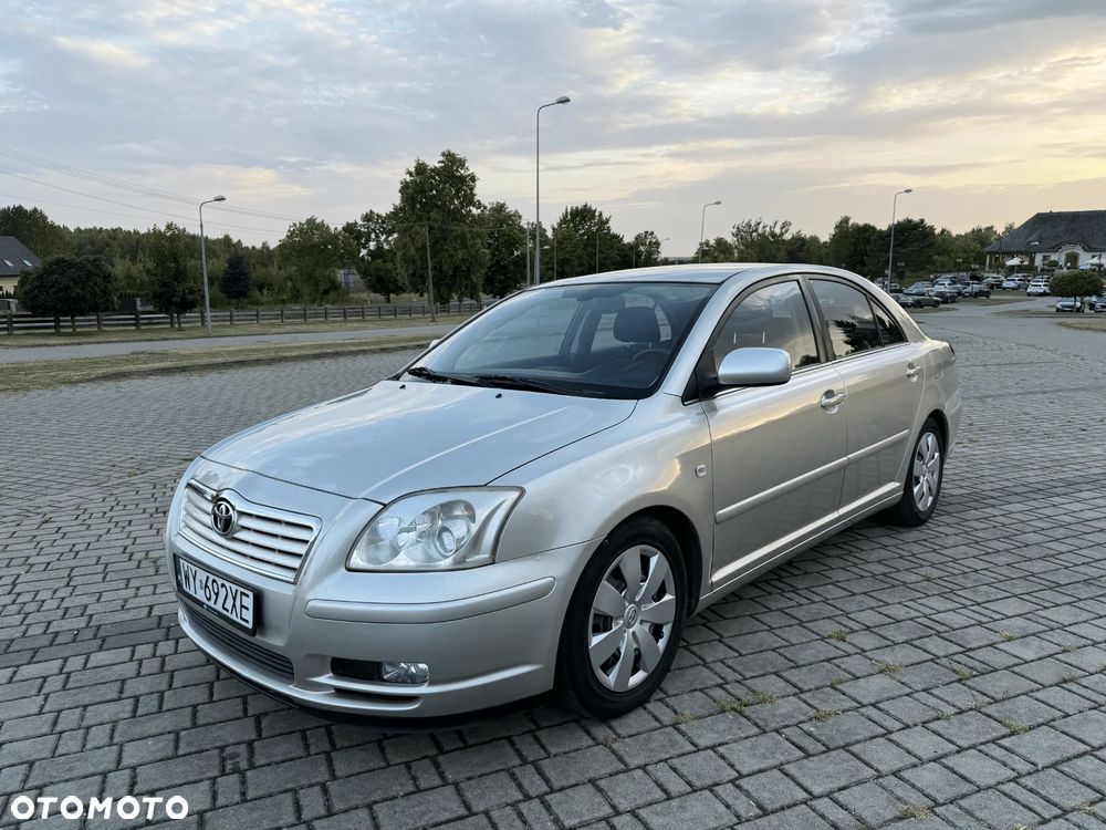 Toyota Avensis 2.0 VVT-i Automatik Executive - 1