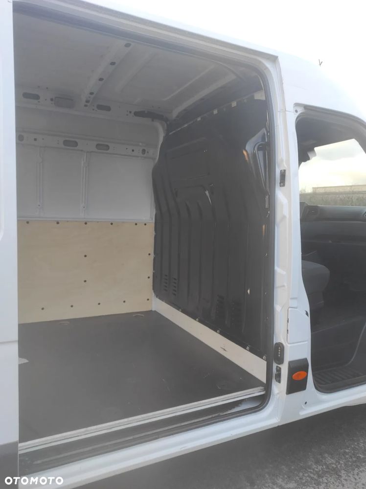 Renault Master - 20